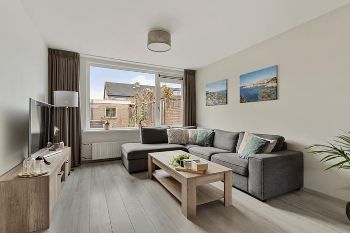 Photo 6 of Mauritsstraat 8