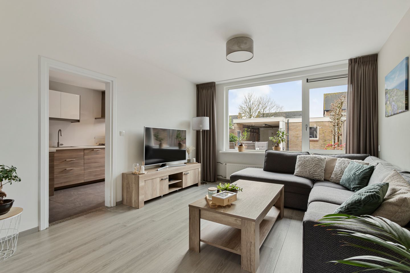 Photo 10 of Mauritsstraat 8