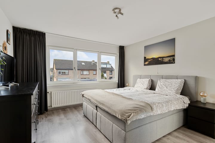 Photo 16 of Mauritsstraat 8