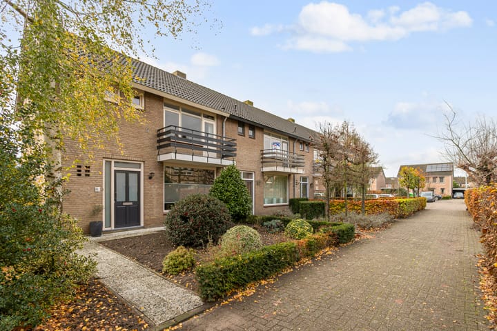 Photo 35 of Mauritsstraat 8