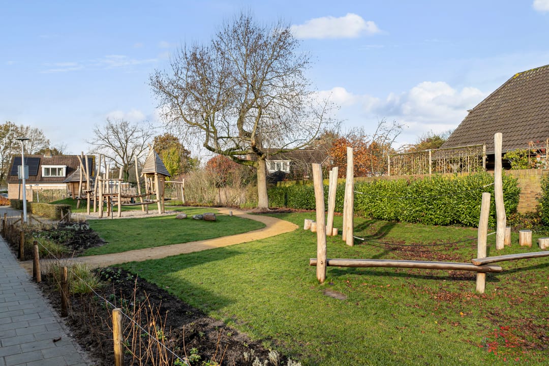 Photo 38 of Mauritsstraat 8