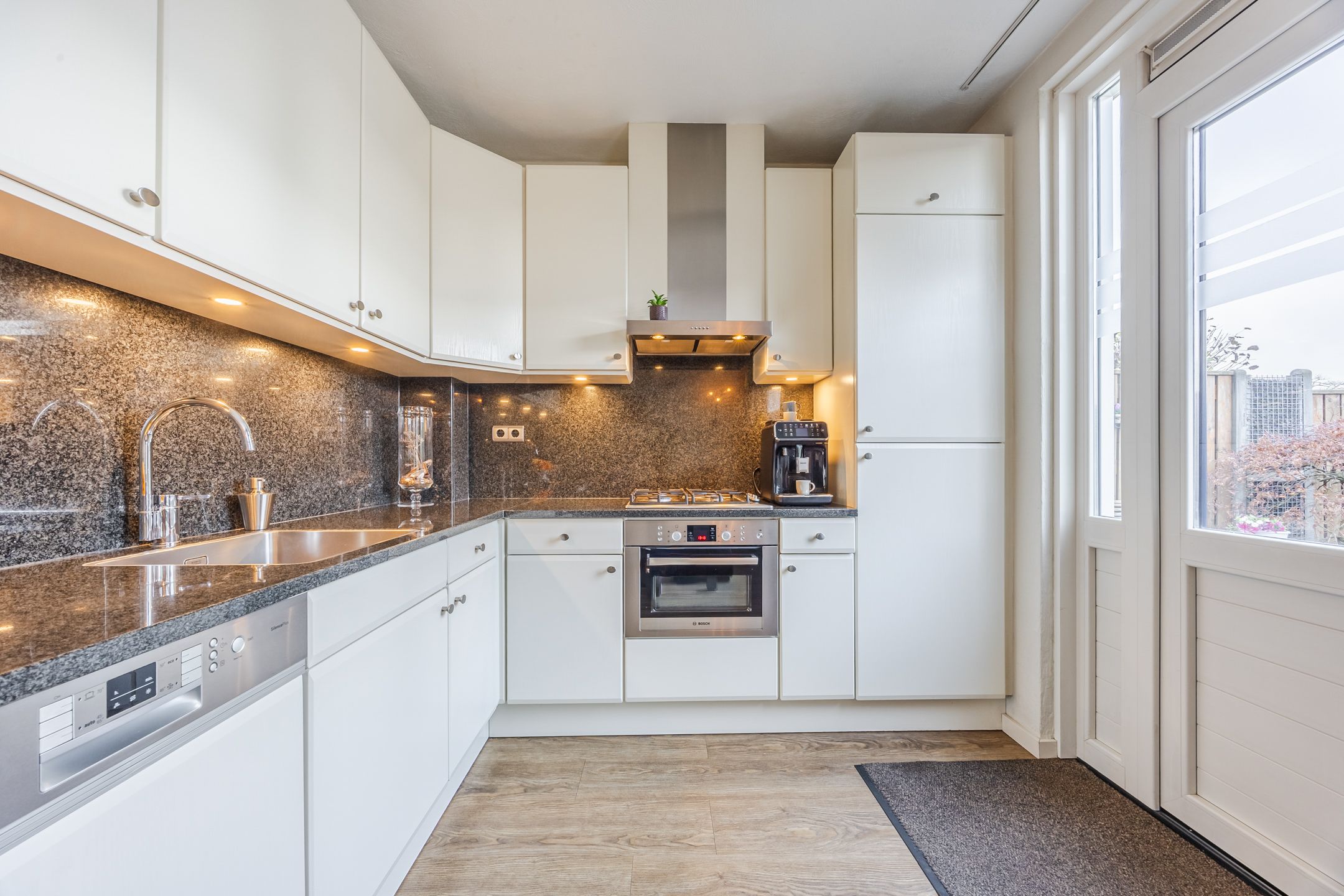 Foto 3 van Ringbaan-Noord 14