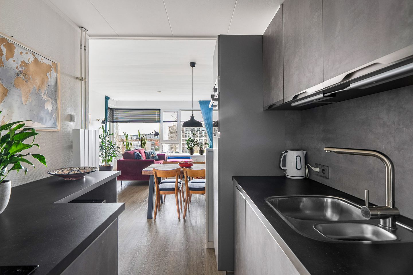 Foto 14 van Europaplein 36-F