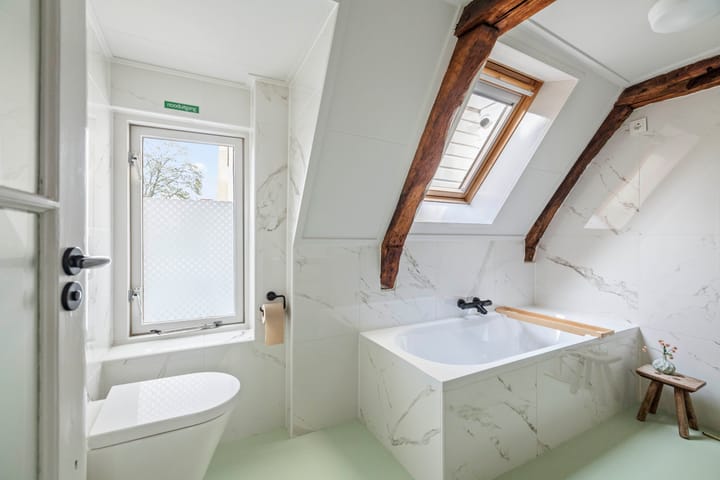 Photo 32 of Vleeshouwerstraat 11