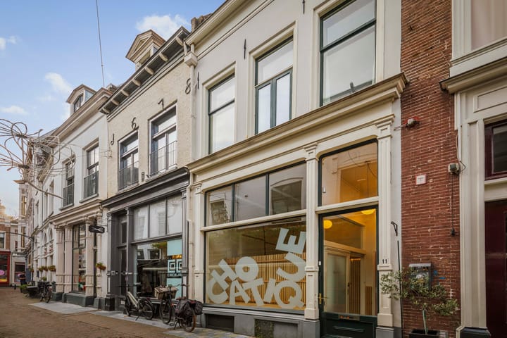Photo 63 of Vleeshouwerstraat 11