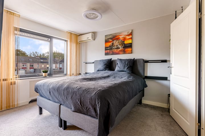 Photo 28 of Bartokweg 28