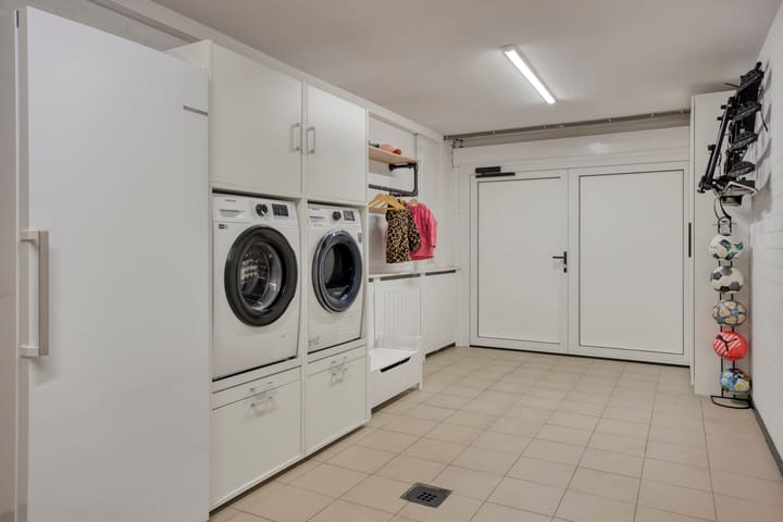 Photo 20 of Hogeweg 5