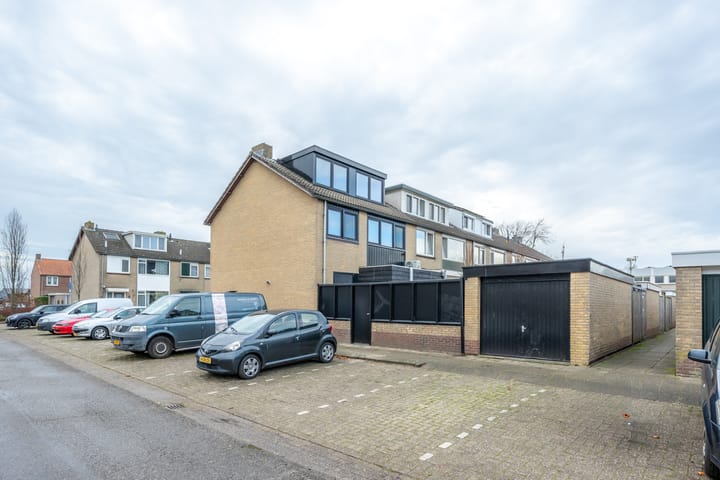 Photo 50 of Baronieweg 29