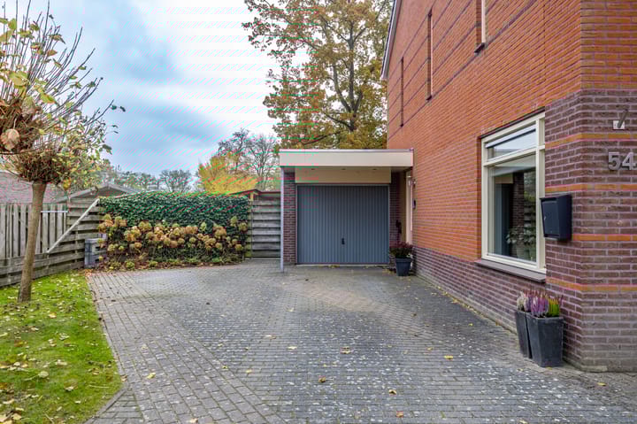 Photo 7 of Klaas Woltjerweg 54