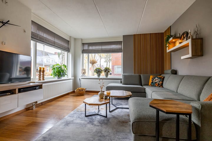 Photo 12 of Klaas Woltjerweg 54