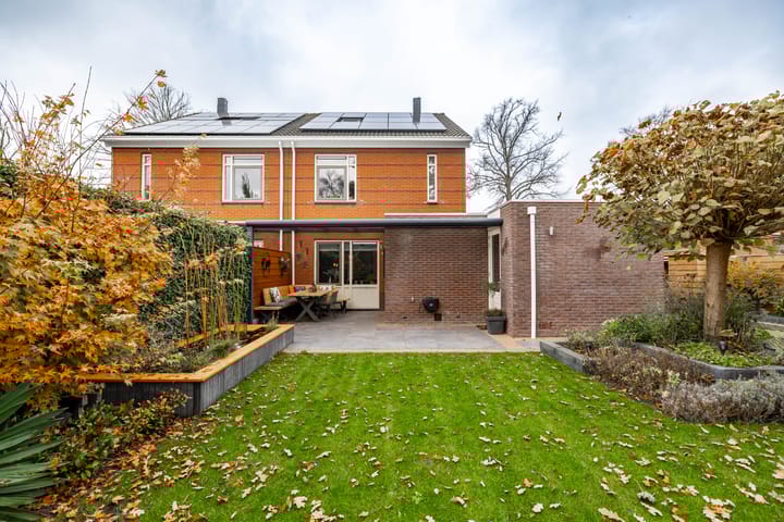 Photo 39 of Klaas Woltjerweg 54