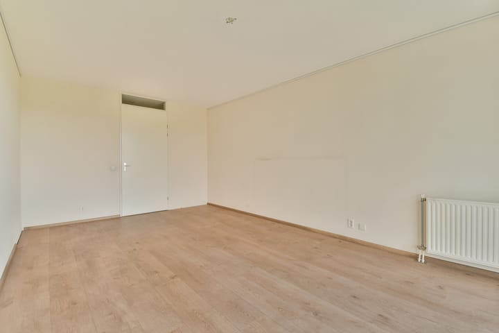 Foto 26 van Johan de Wittstraat 39