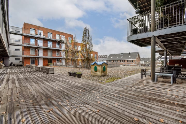 Foto 27 van Johan de Wittstraat 39