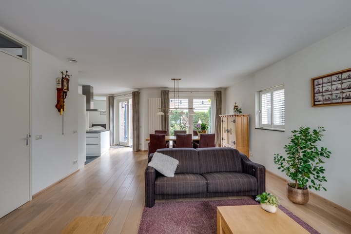 Photo 3 of Beeksestraat 40-A