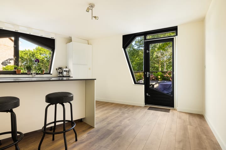 Foto 9 van Caro van Eycksingel 13