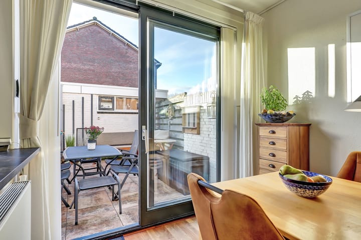 Photo 11 of Violenstraat 40