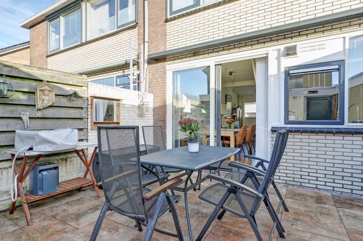 Photo 25 of Violenstraat 40