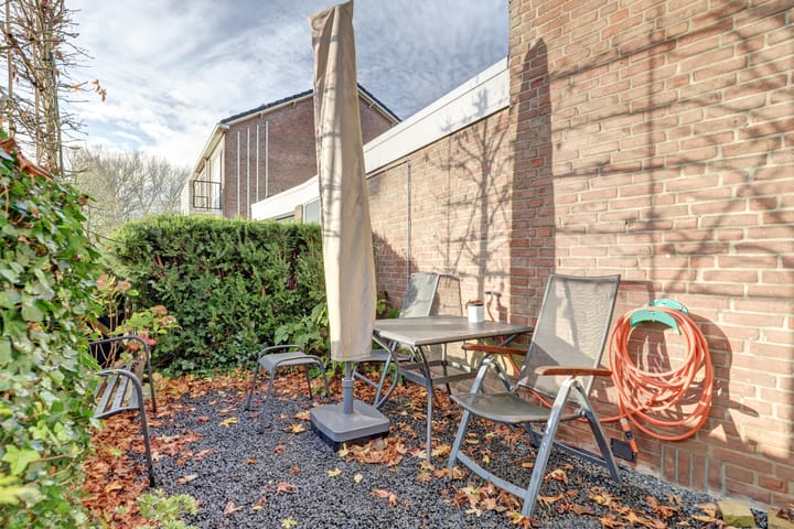 Photo 27 of Violenstraat 40