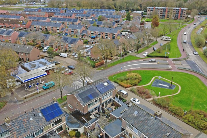 Photo 34 of Violenstraat 40