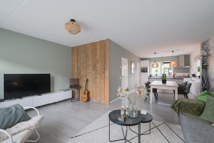 Foto 13 van Ravenhorsterweg 36