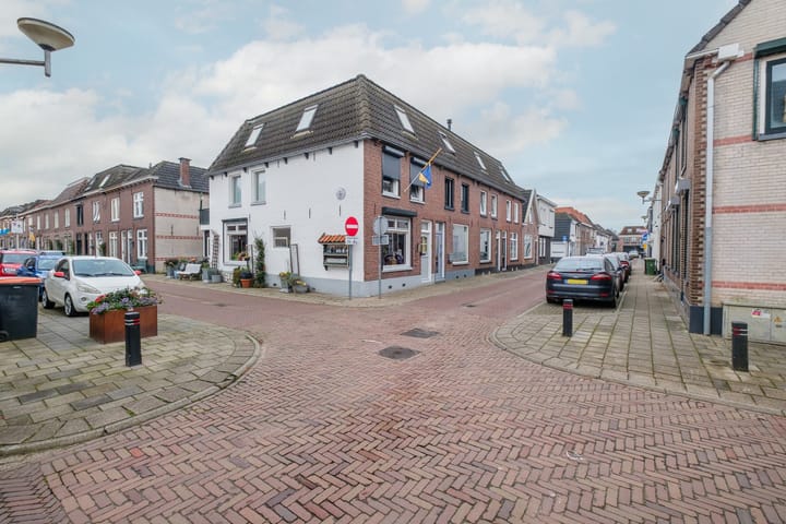 Photo 36 of Nieuwstraat 21