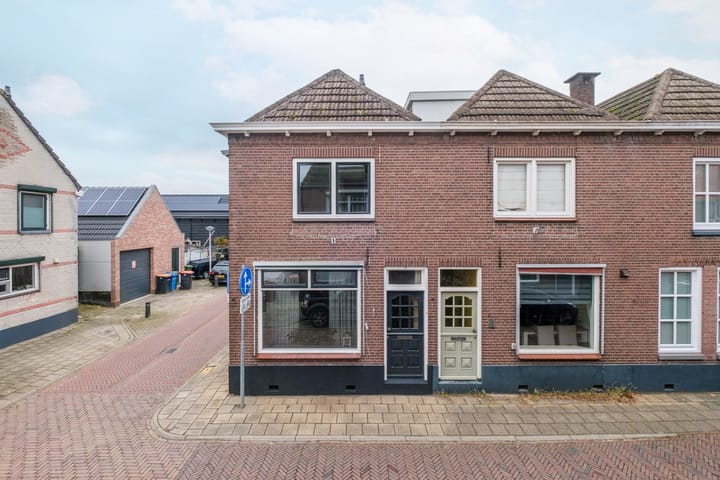 Photo 41 of Nieuwstraat 21