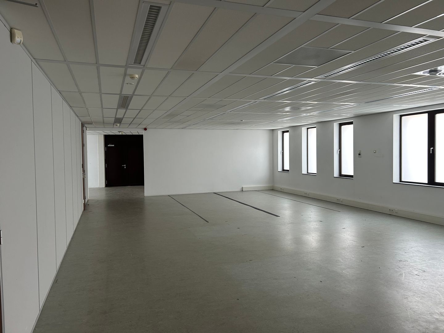 View photo 4 of De Bouw 87