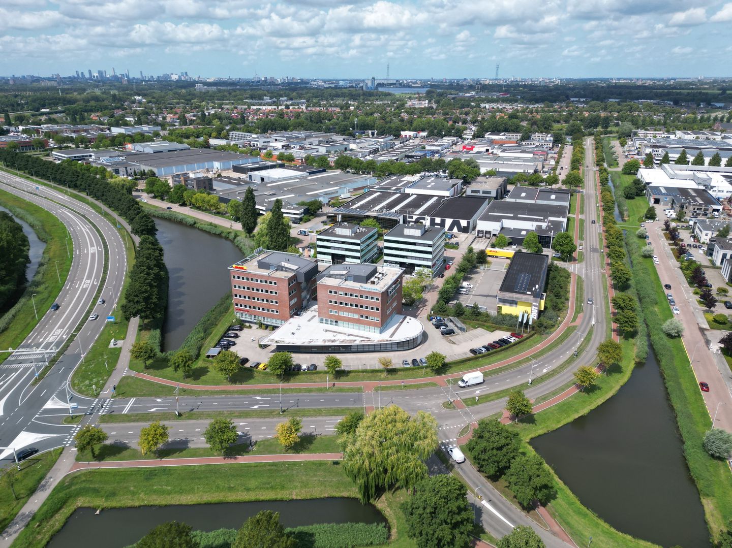 View photo 3 of Ridderpoort 33