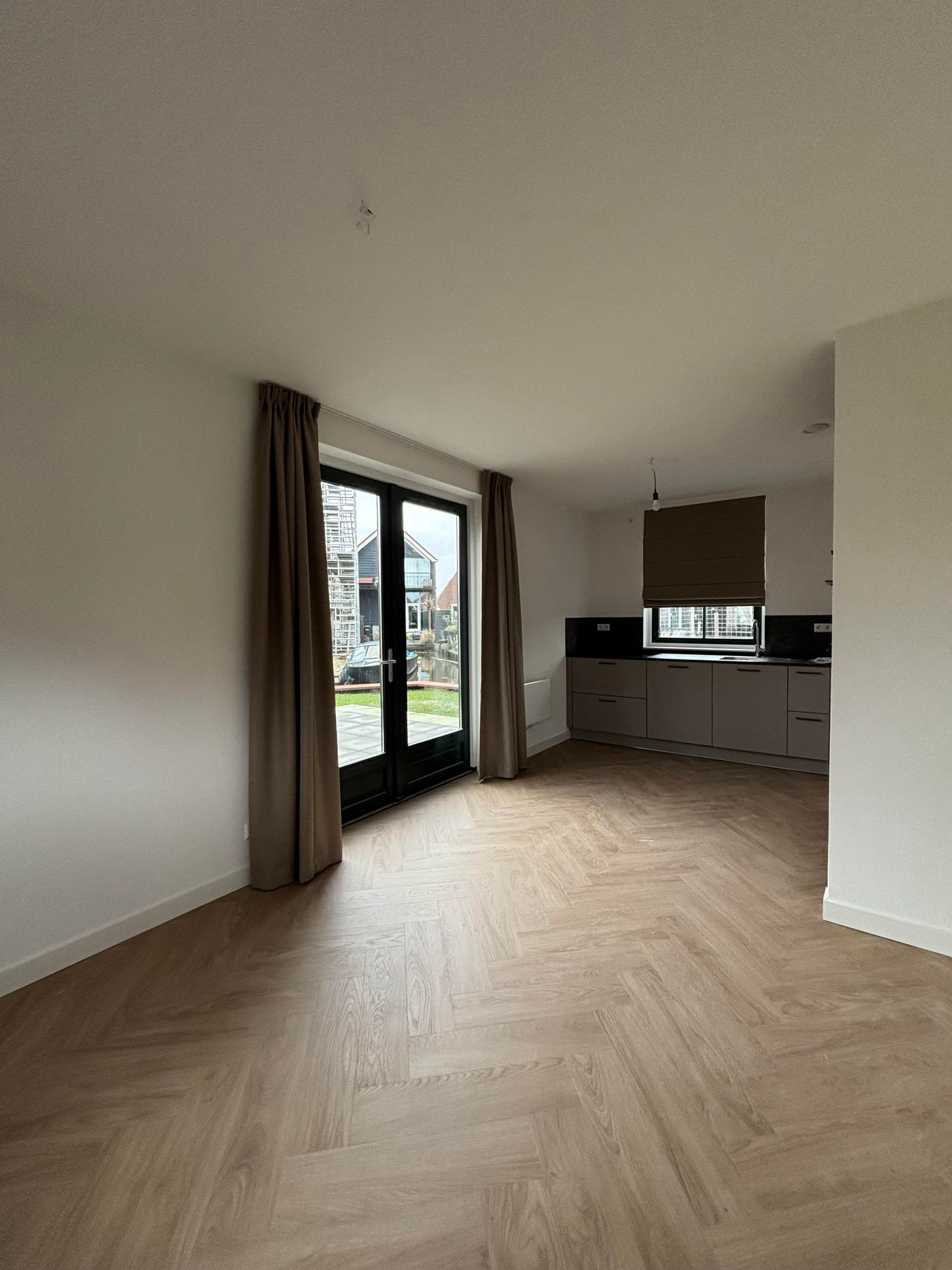 Foto 4 van Westknollendam 77-H