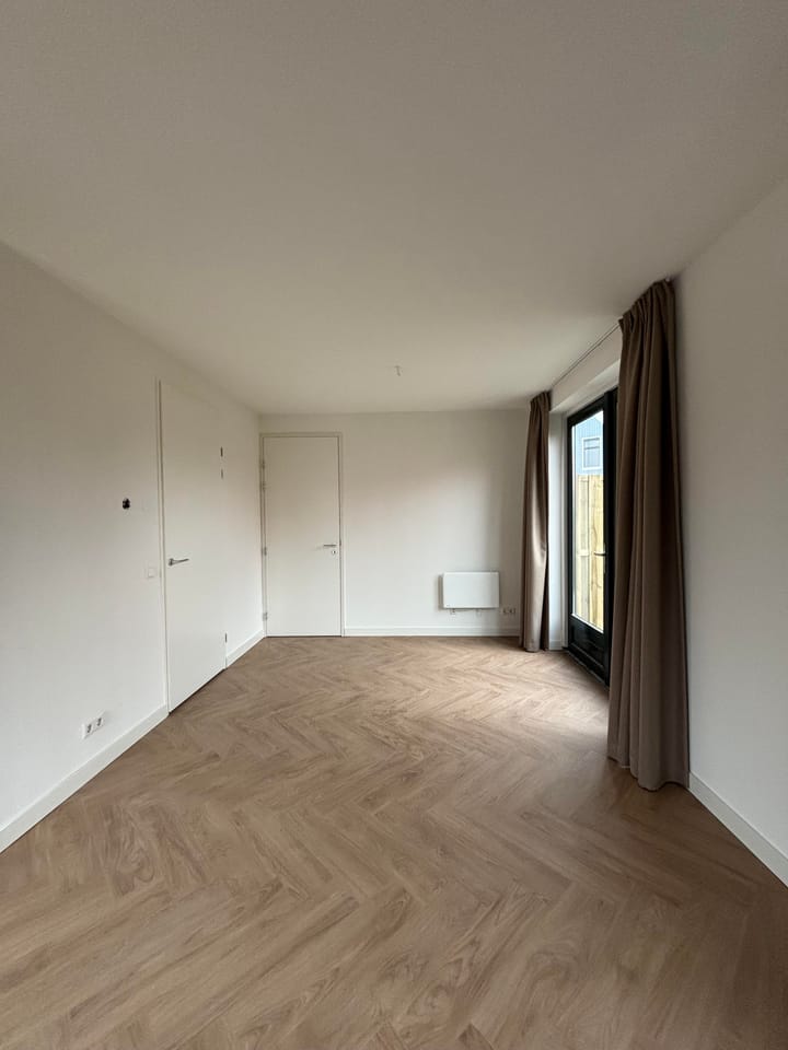 Photo 8 of Westknollendam 77-H