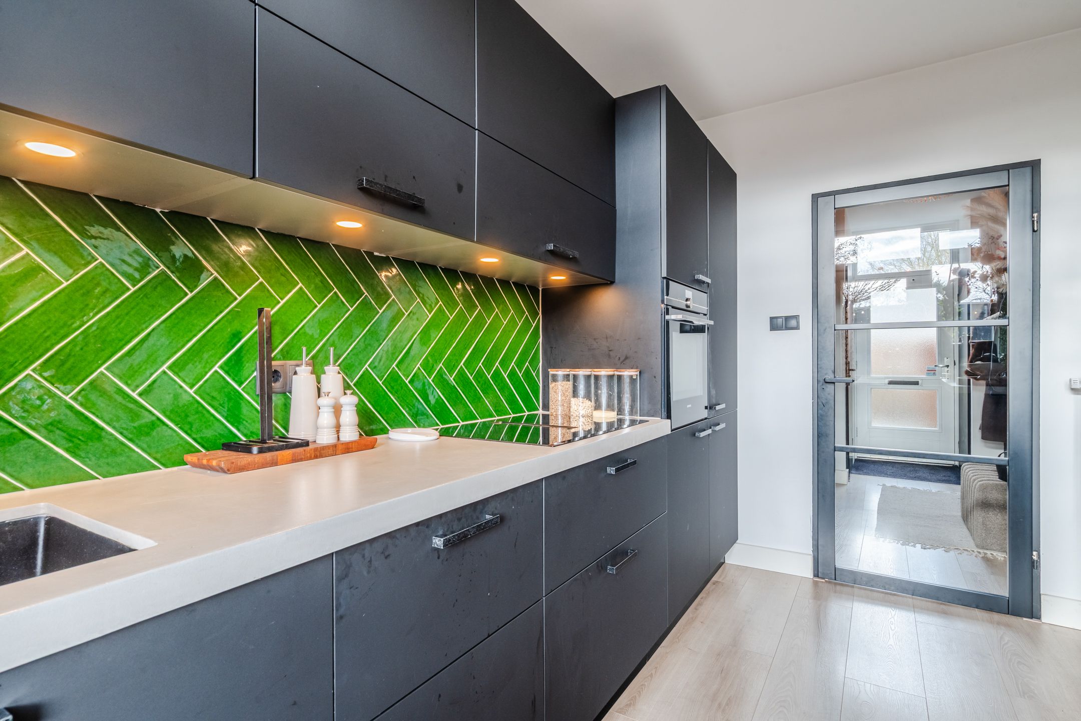 Photo 12 of Retiefstraat 211