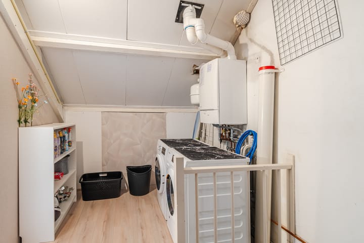 Photo 32 of Retiefstraat 211