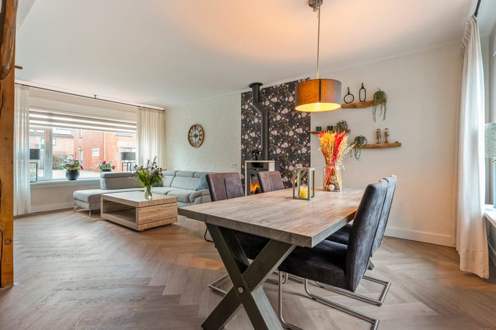 Foto 9 van Asterstraat 4