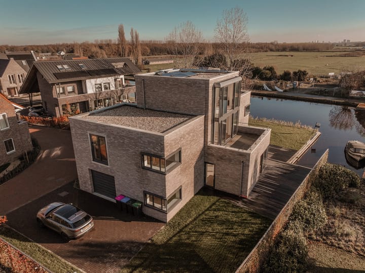 Foto 81 van Liburne 20