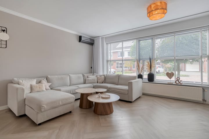 Photo 7 of Israëlsstraat 11