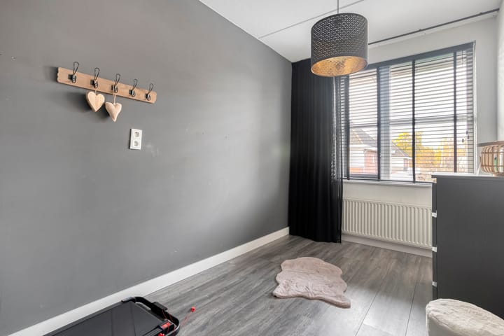 Photo 26 of Israëlsstraat 11