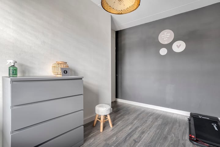 Photo 27 of Israëlsstraat 11