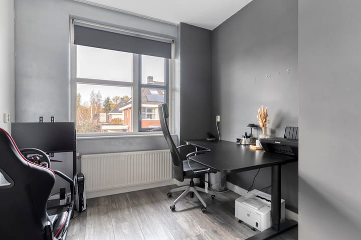 Photo 28 of Israëlsstraat 11