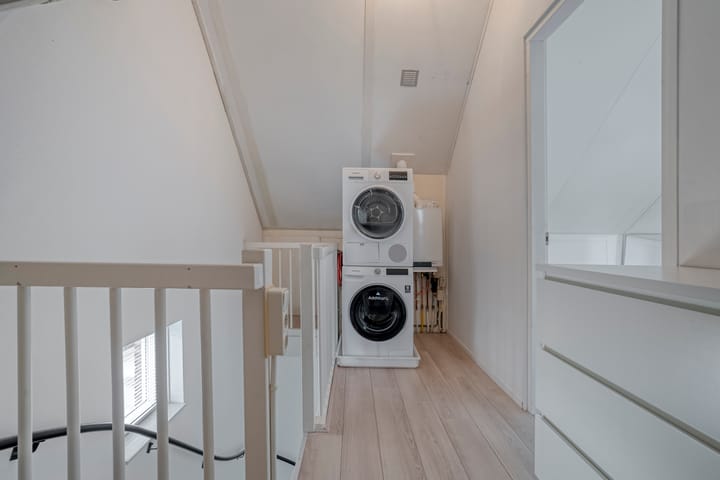 Photo 31 of Israëlsstraat 11