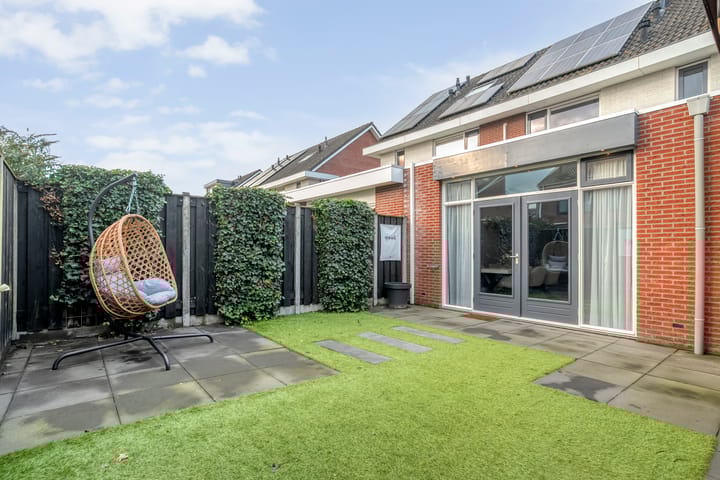 Photo 39 of Israëlsstraat 11