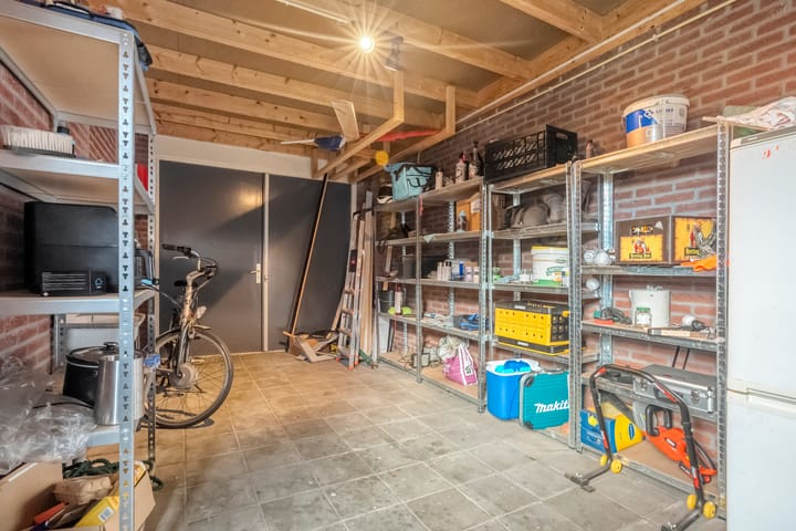 Photo 41 of Israëlsstraat 11