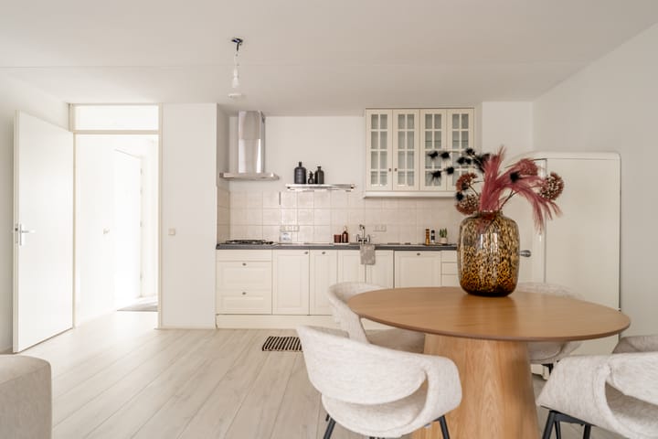 Photo 15 of Spoorstraat 8-B