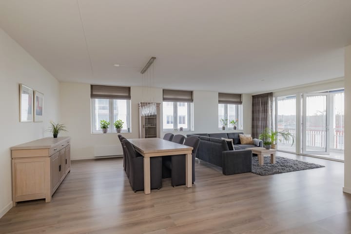 Photo 2 of Pruimenboomplein 66