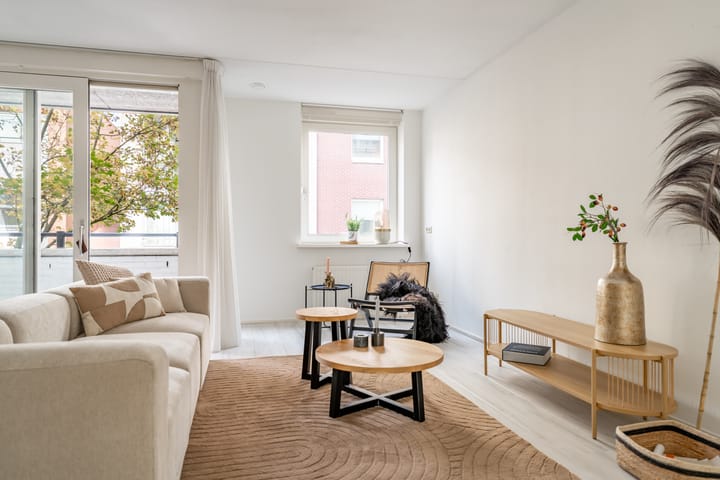 Photo 12 of Spoorstraat 8-B