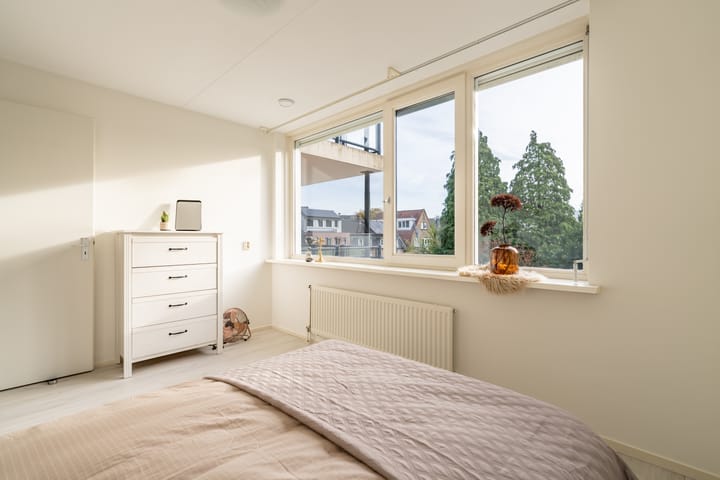 Photo 23 of Spoorstraat 8-B