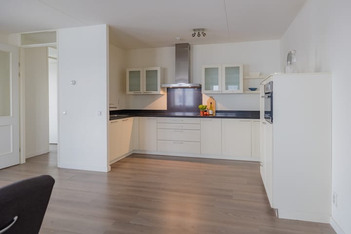 Photo 15 of Pruimenboomplein 66