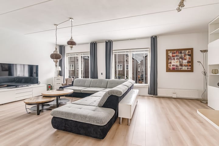 Photo 10 of Antillenweg 16