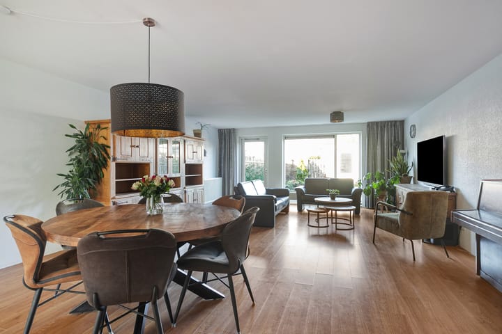 Foto 7 van Midzwaard 9