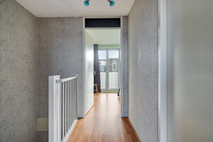 Foto 22 van Midzwaard 9