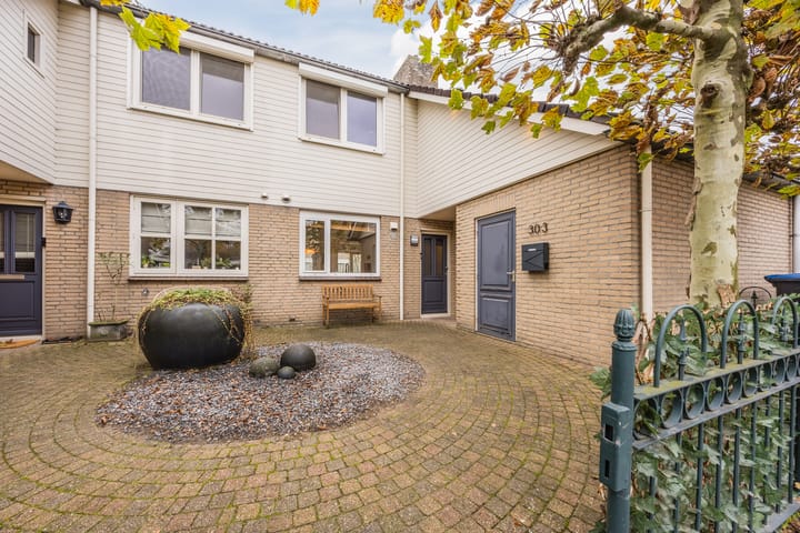 Photo 2 of Sieberg 303